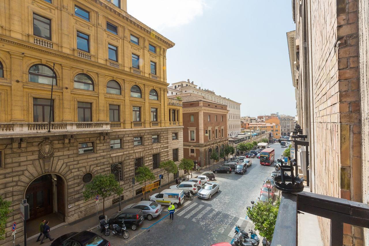 Prestigious Apartment Via Barberini Řím Exteriér fotografie
